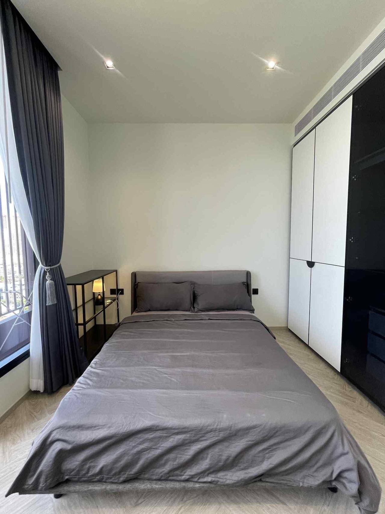 Chapter Charoennakorn Riverside