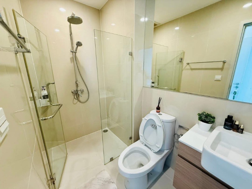 Noble Revolve Ratchada 2