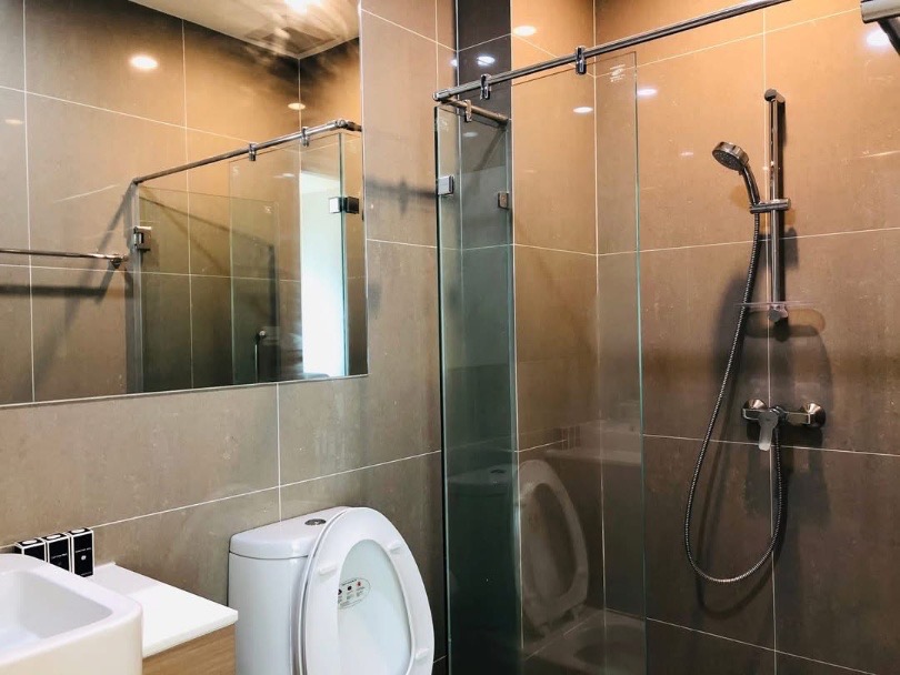 Noble Revolve Ratchada 2