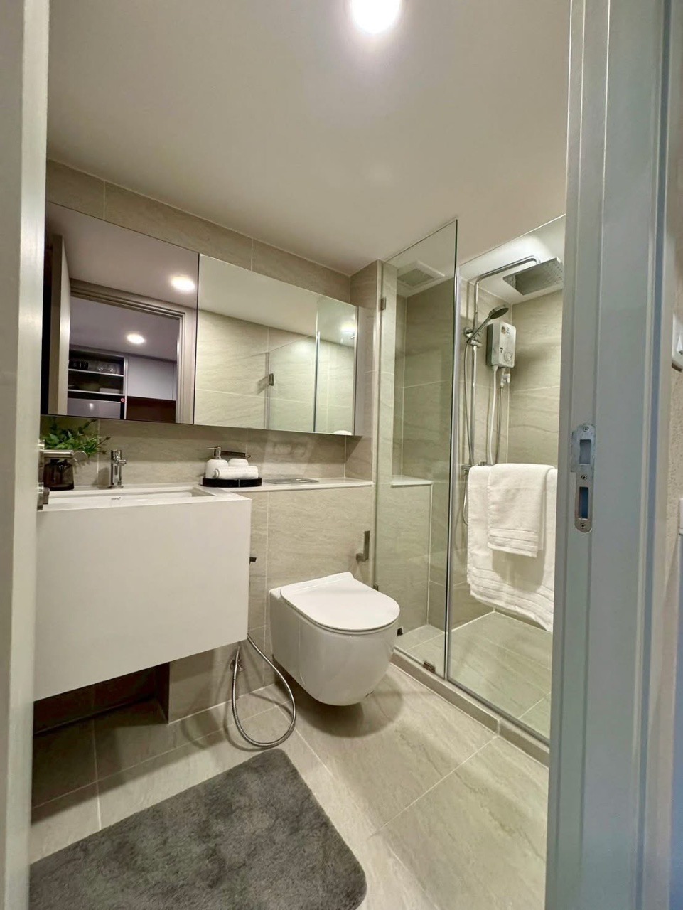 So Origin Kaset Interchange