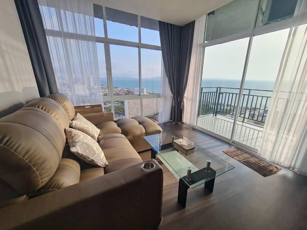 The Grand Jomtien Pattaya Beach