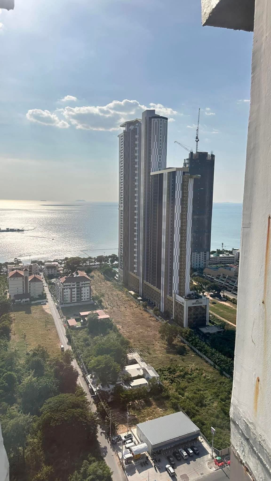 The Grand Jomtien Pattaya Beach