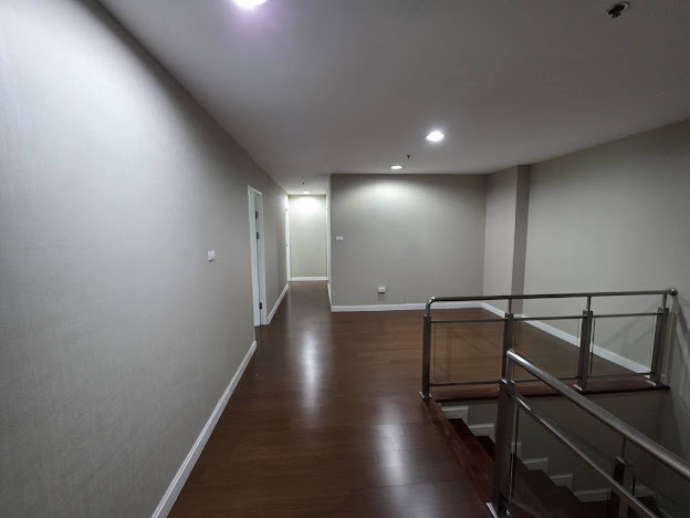 Belle Grand Rama 9