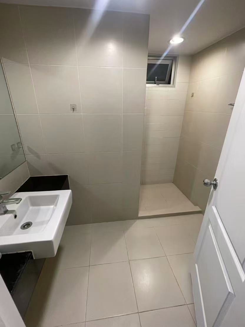 Tower D Belle Grand Rama 9