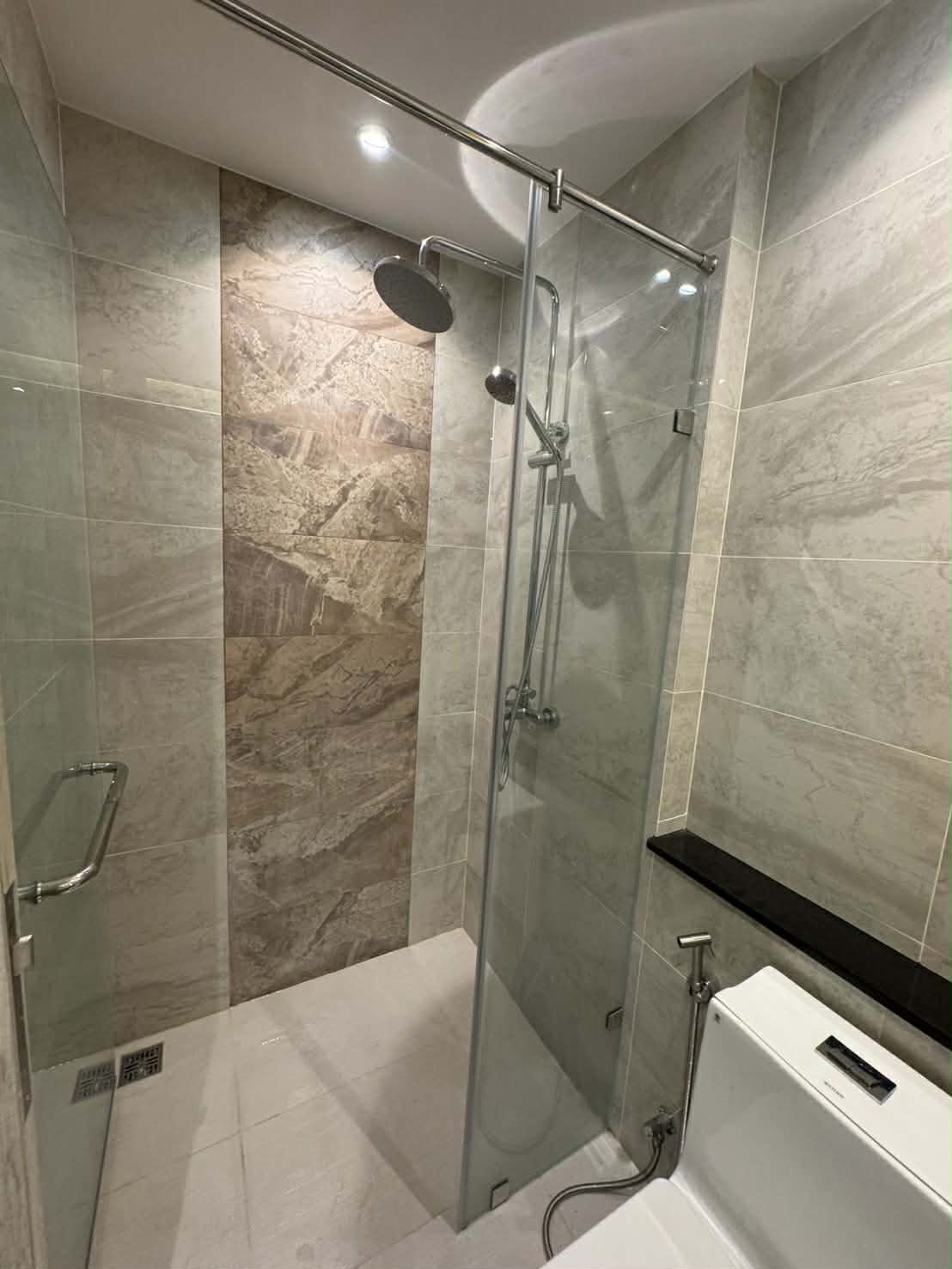 Riviera Monaco X Monthstayz