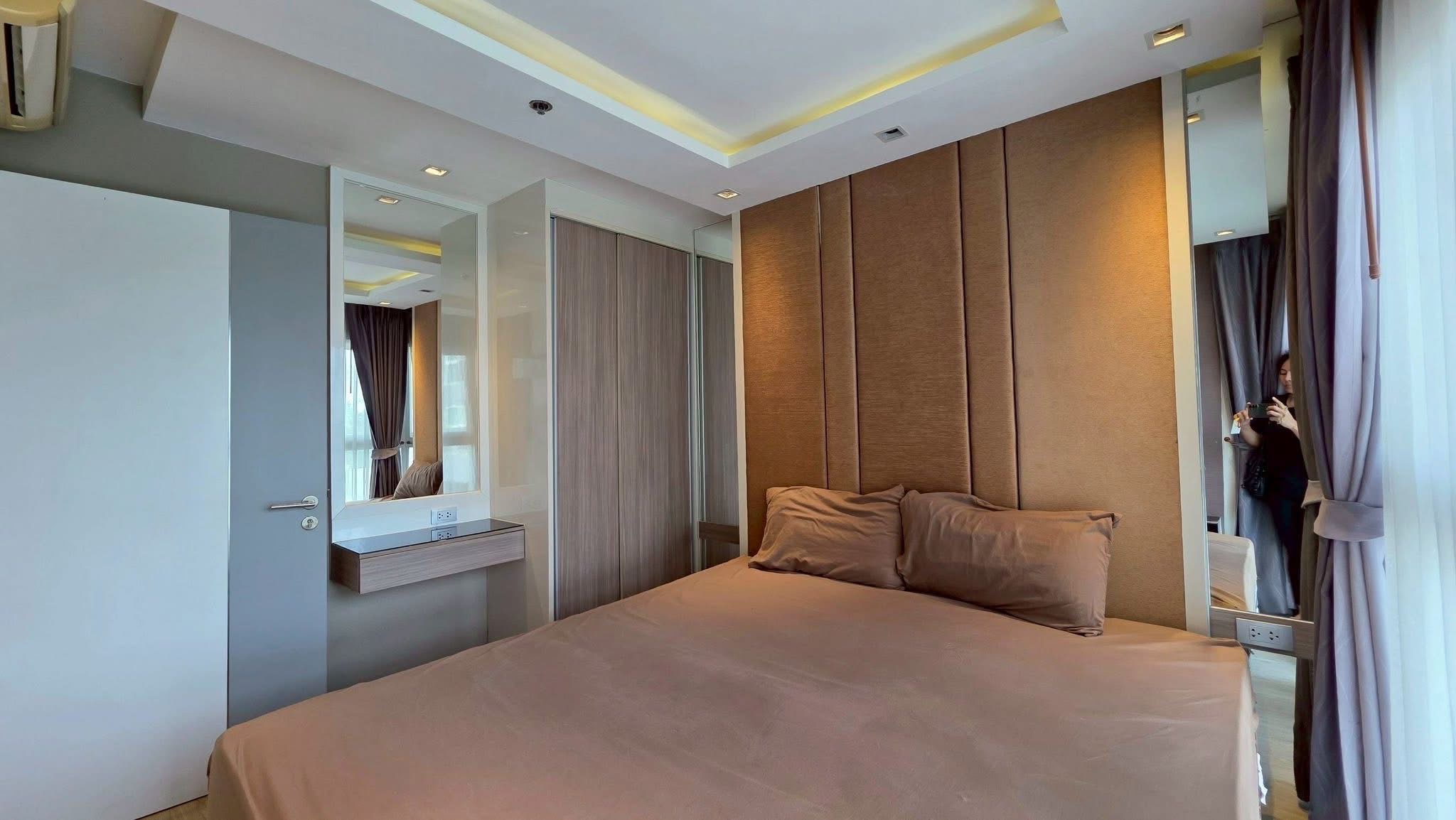 La Santier Condominium 