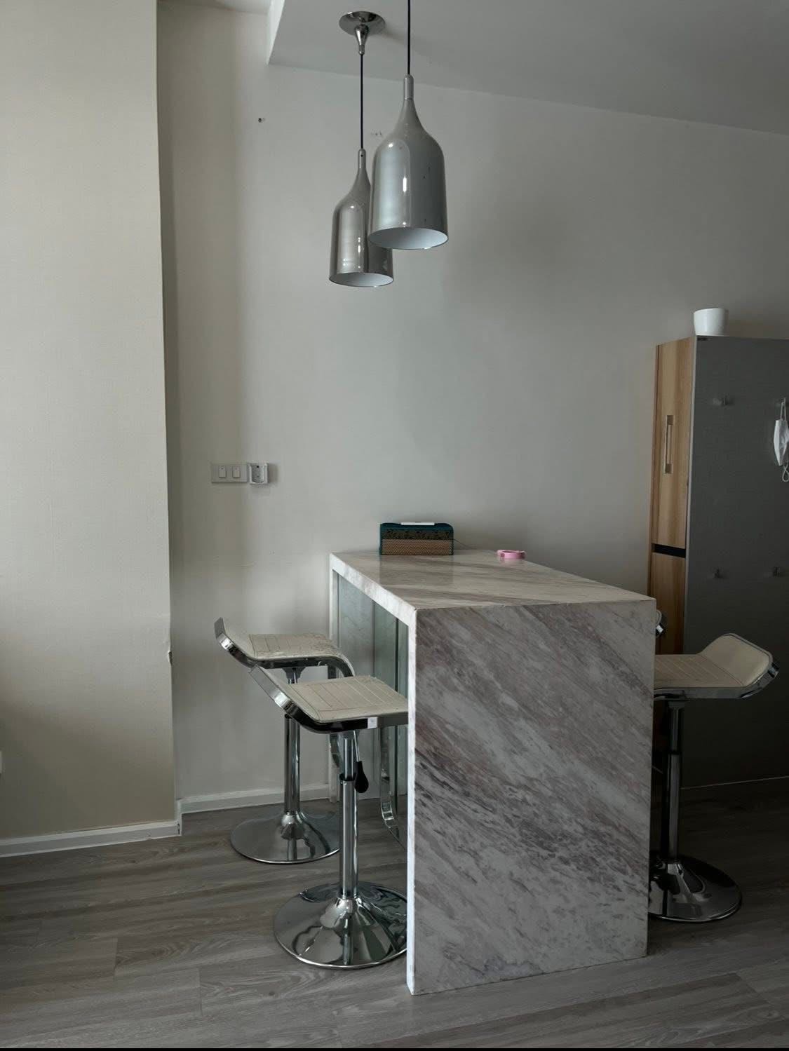 Quinn Condo Ratchadaphisek