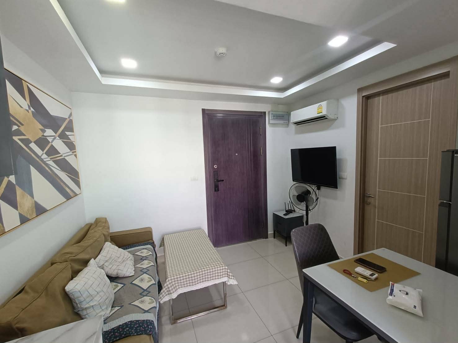 Arcadia Beach Continental