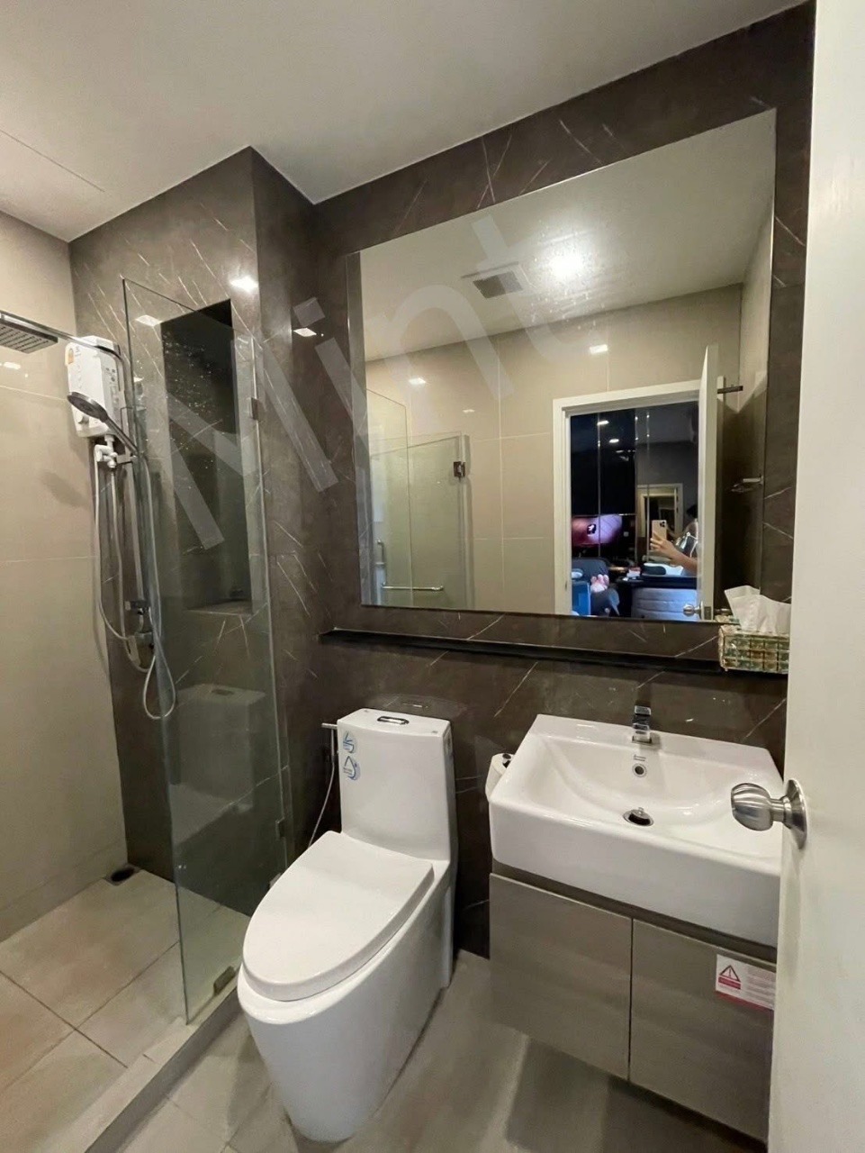 The tree phattanakran Ekkamai