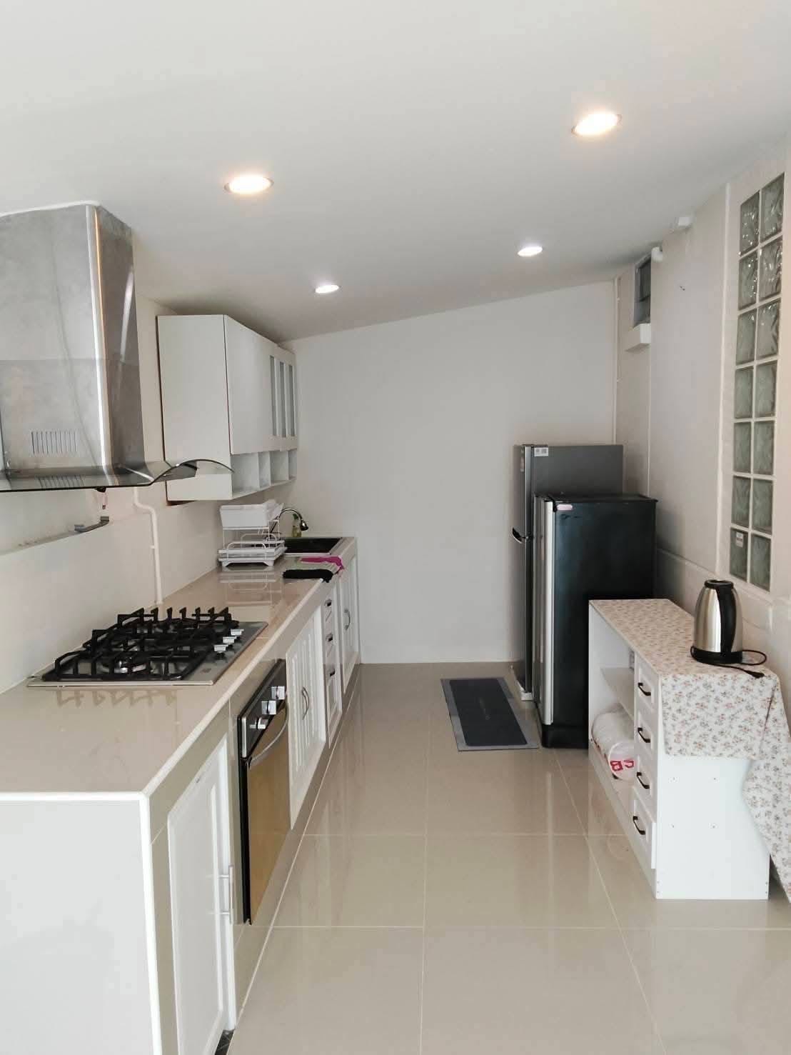 Chateau Dale Residence