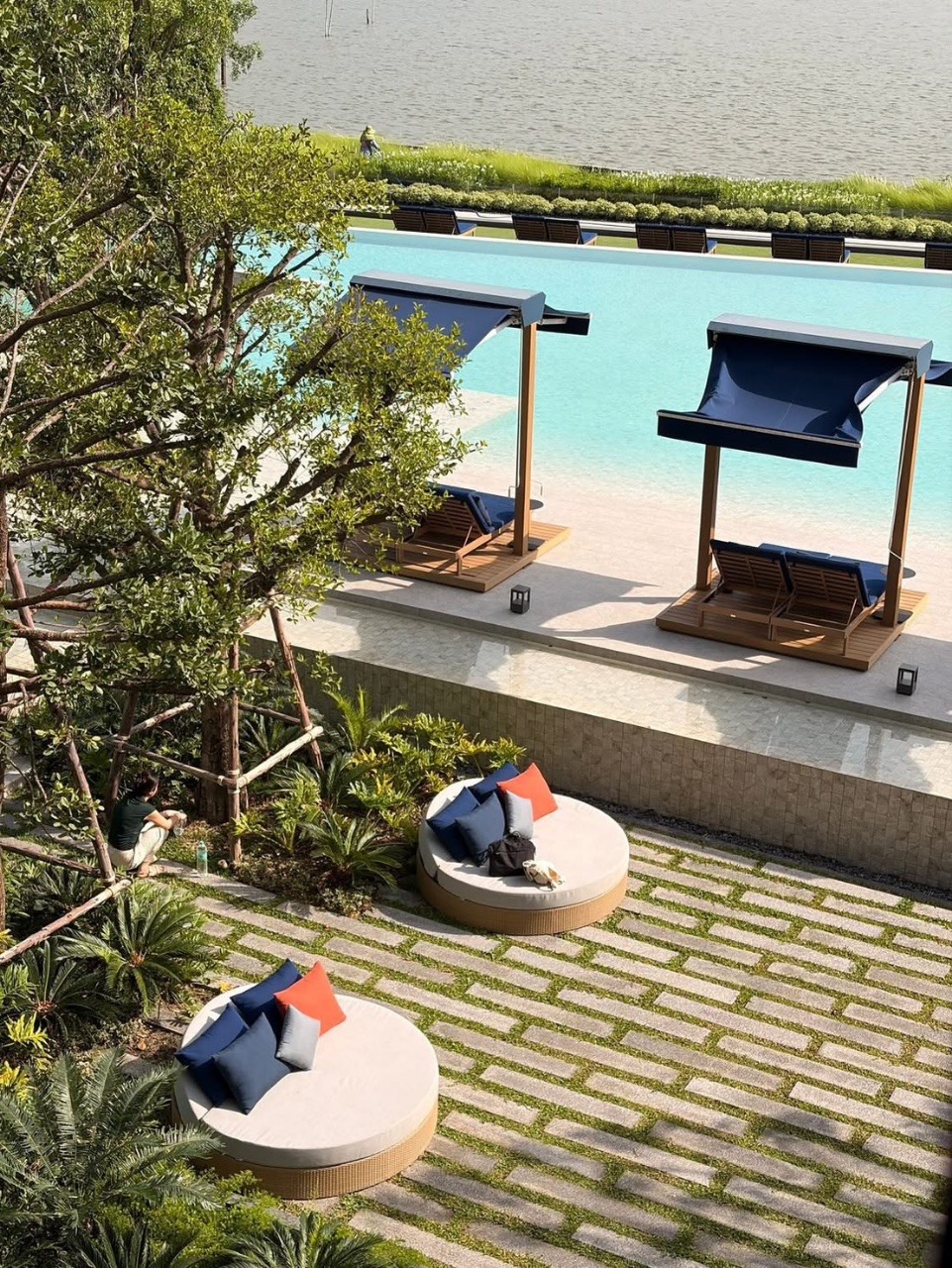 Nue Riverest Ratburana