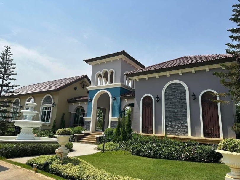 Golden Town future Rangsit