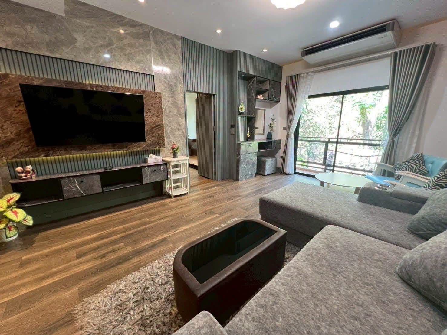 Pe Mai House
