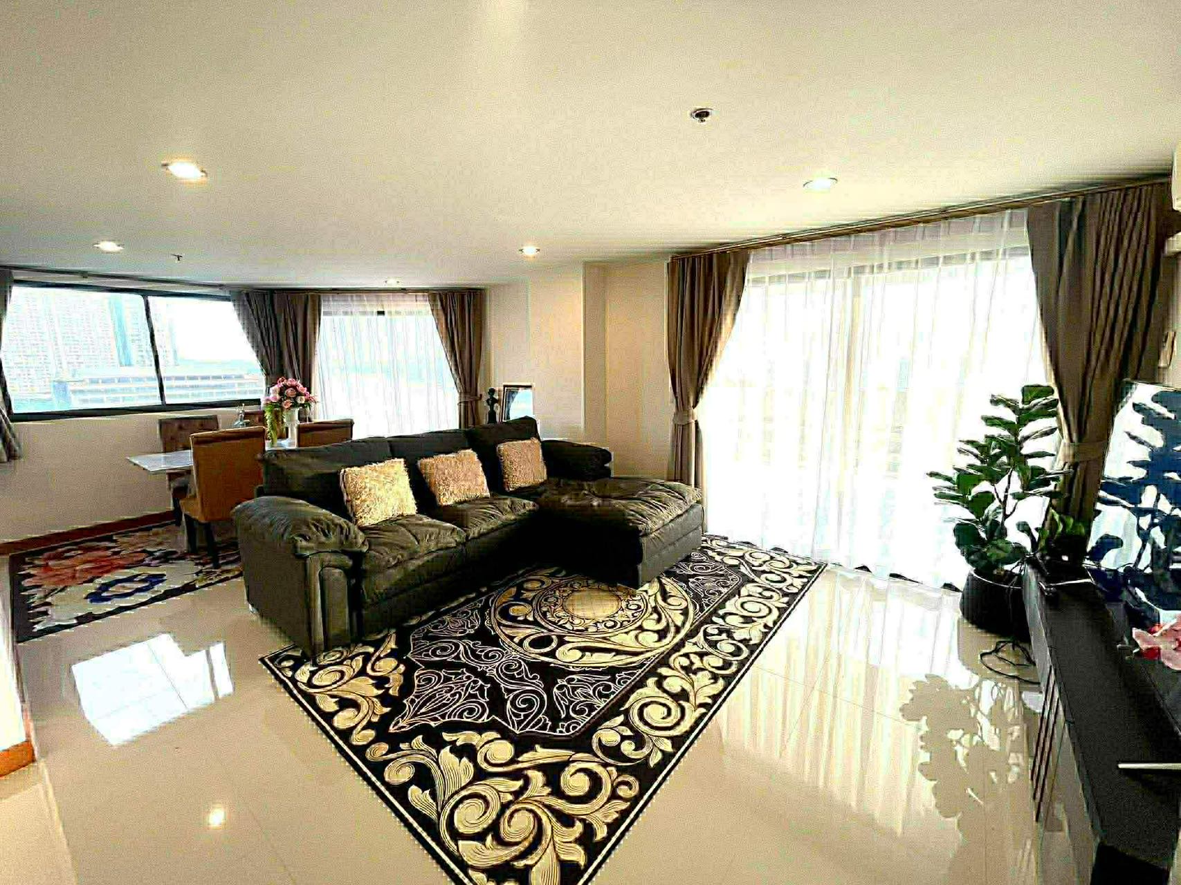 Paradise Condominium