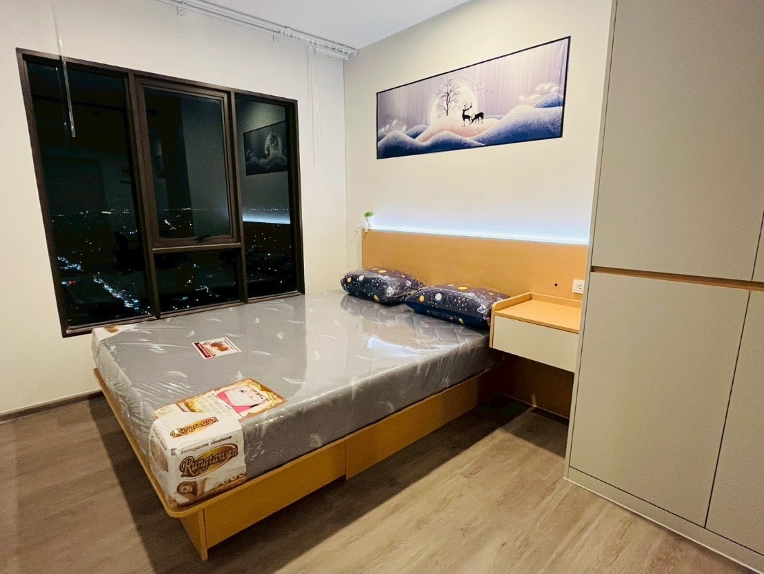 Regenthome Wutthakat