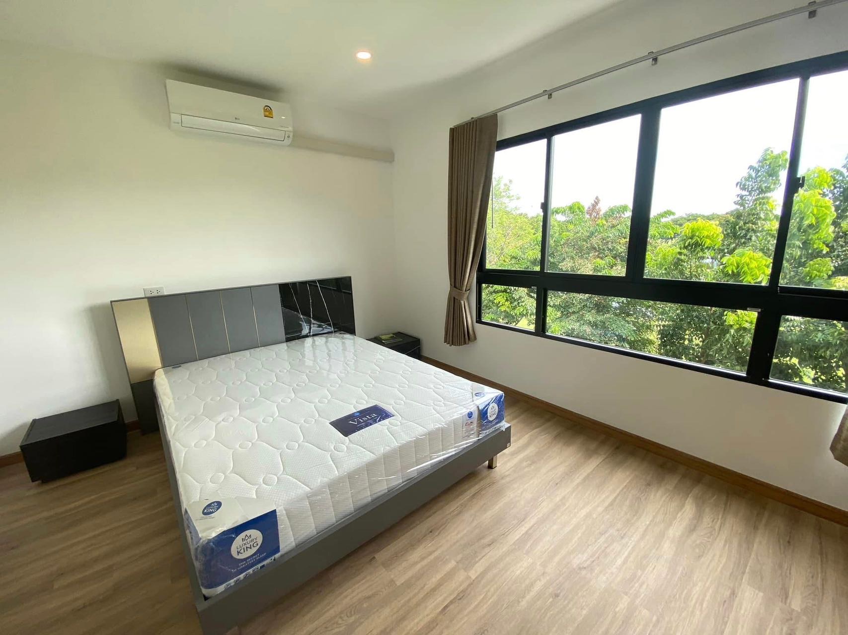 Patio Srinakarin Rama 9