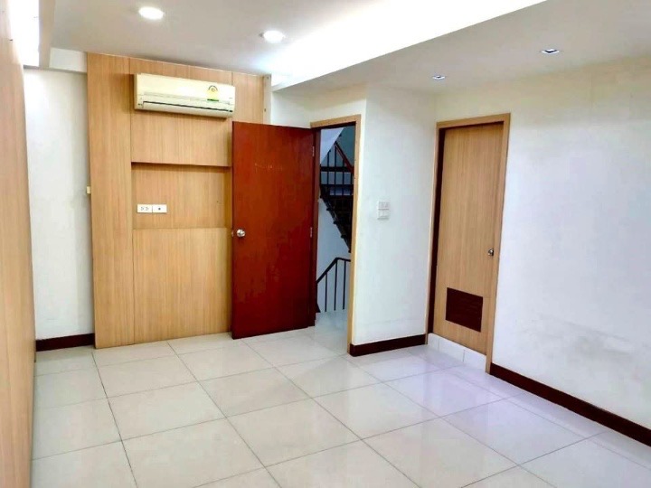 Thonglor25