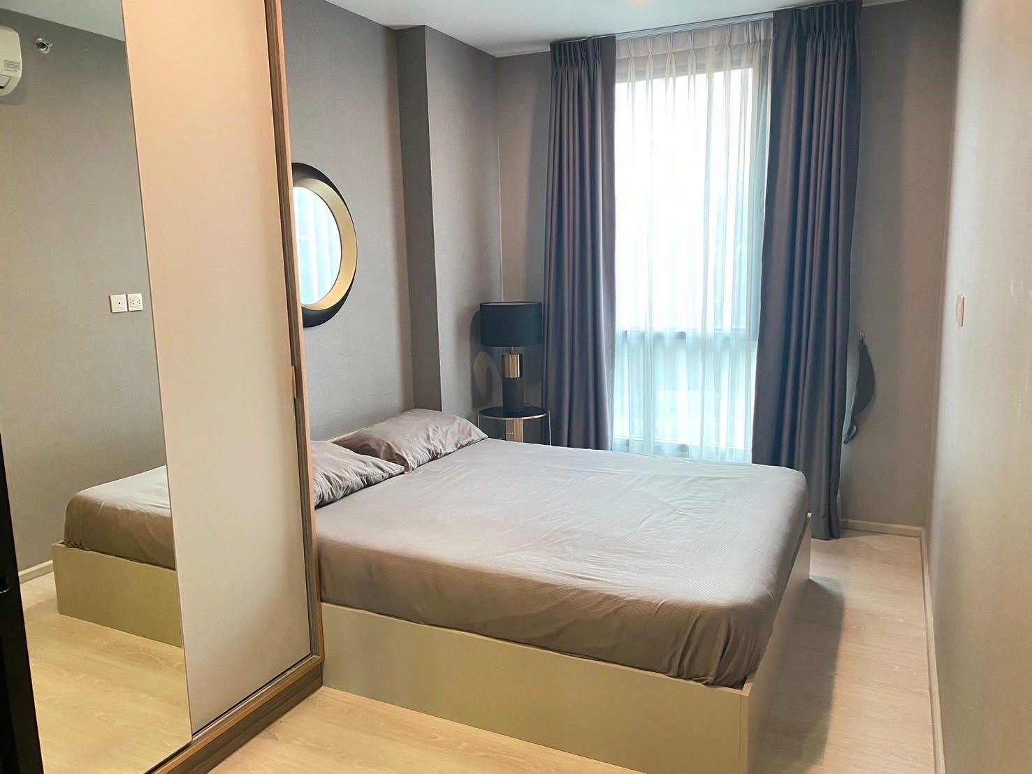 Knightsbridge Phaholyothin