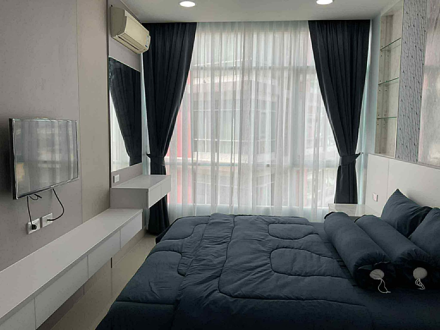 CC Condominium 1
