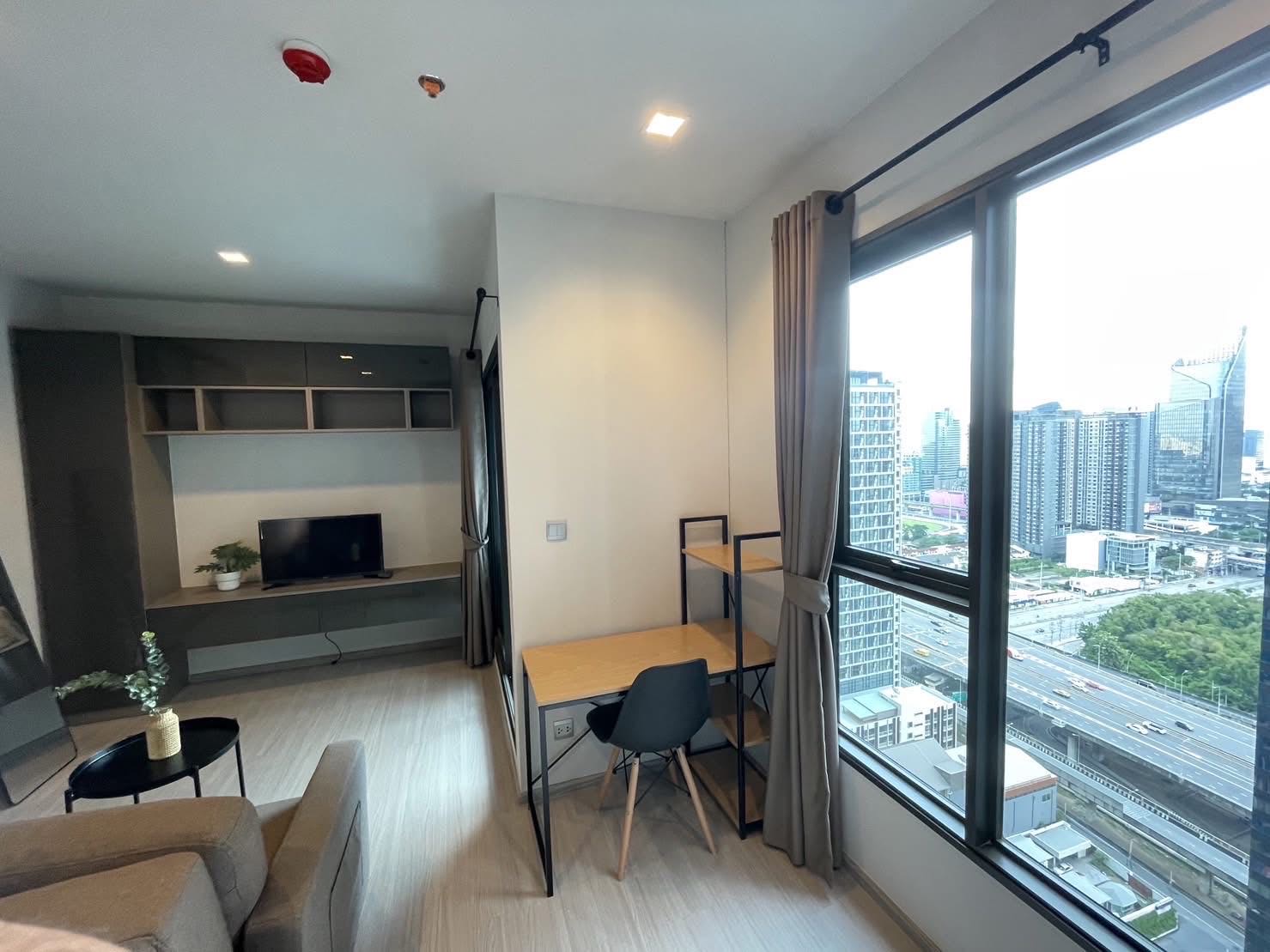 Life Asoke Rama9