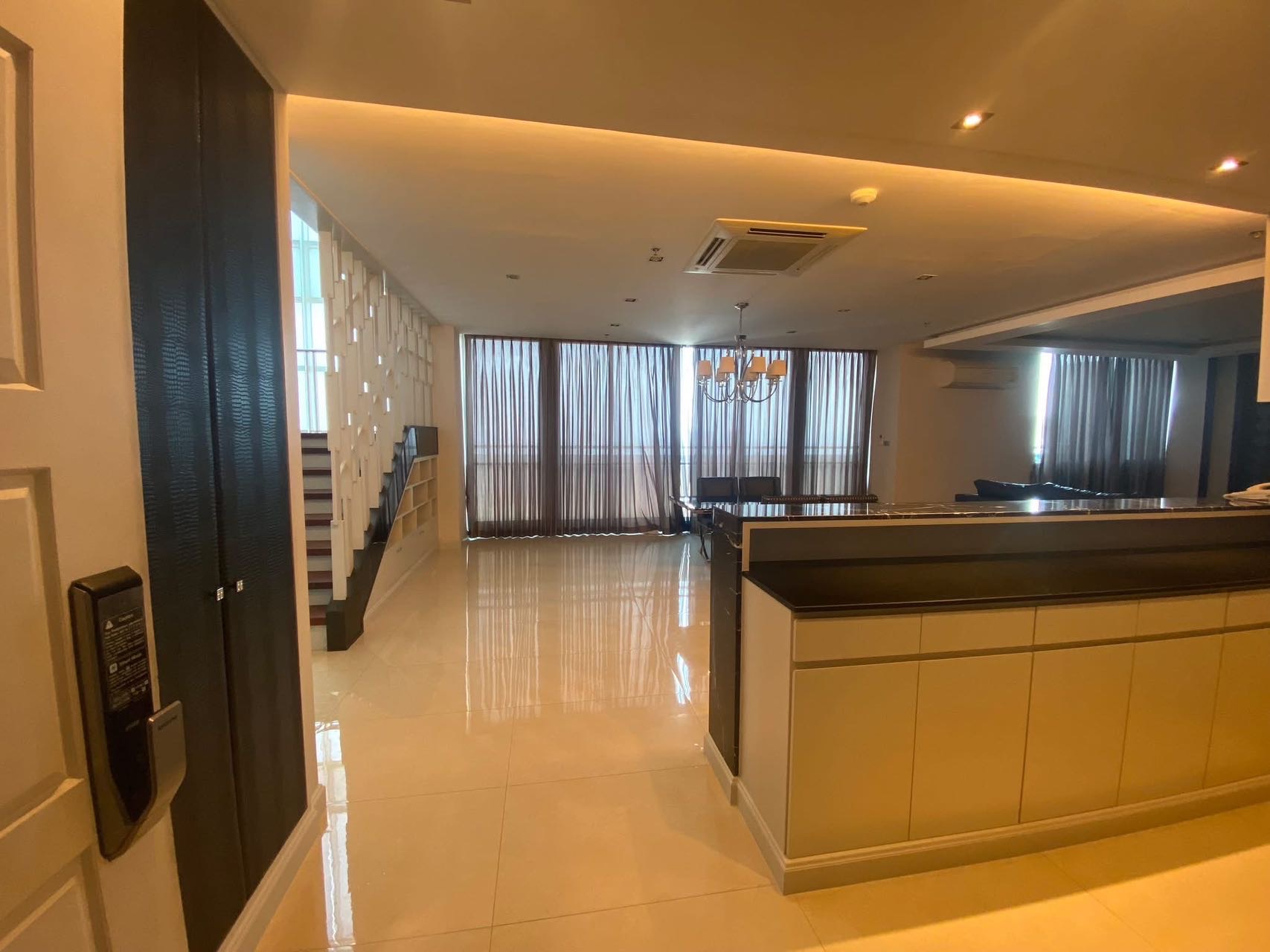 The Four Wings Residence Srinakarin