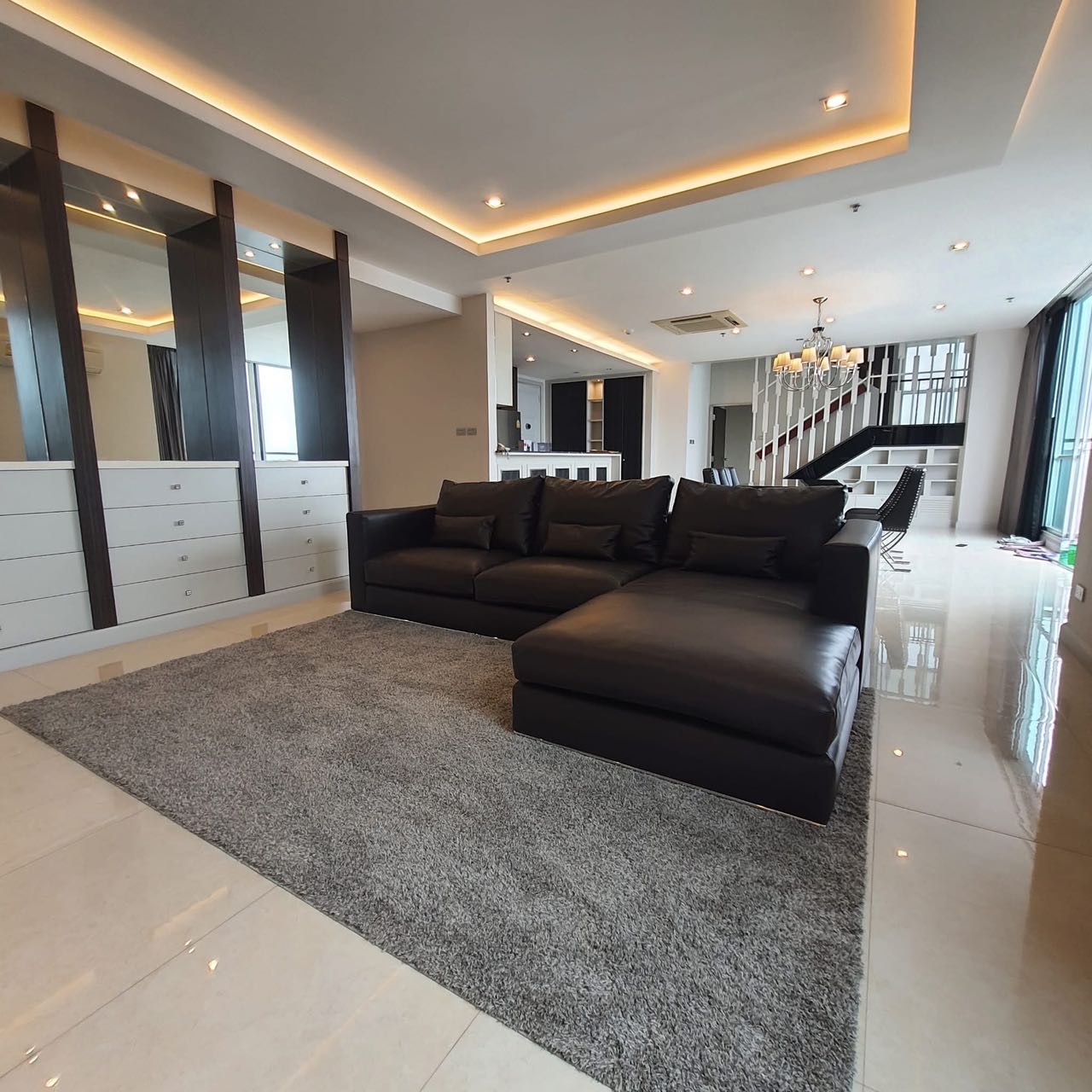 The Four Wings Residence Srinakarin