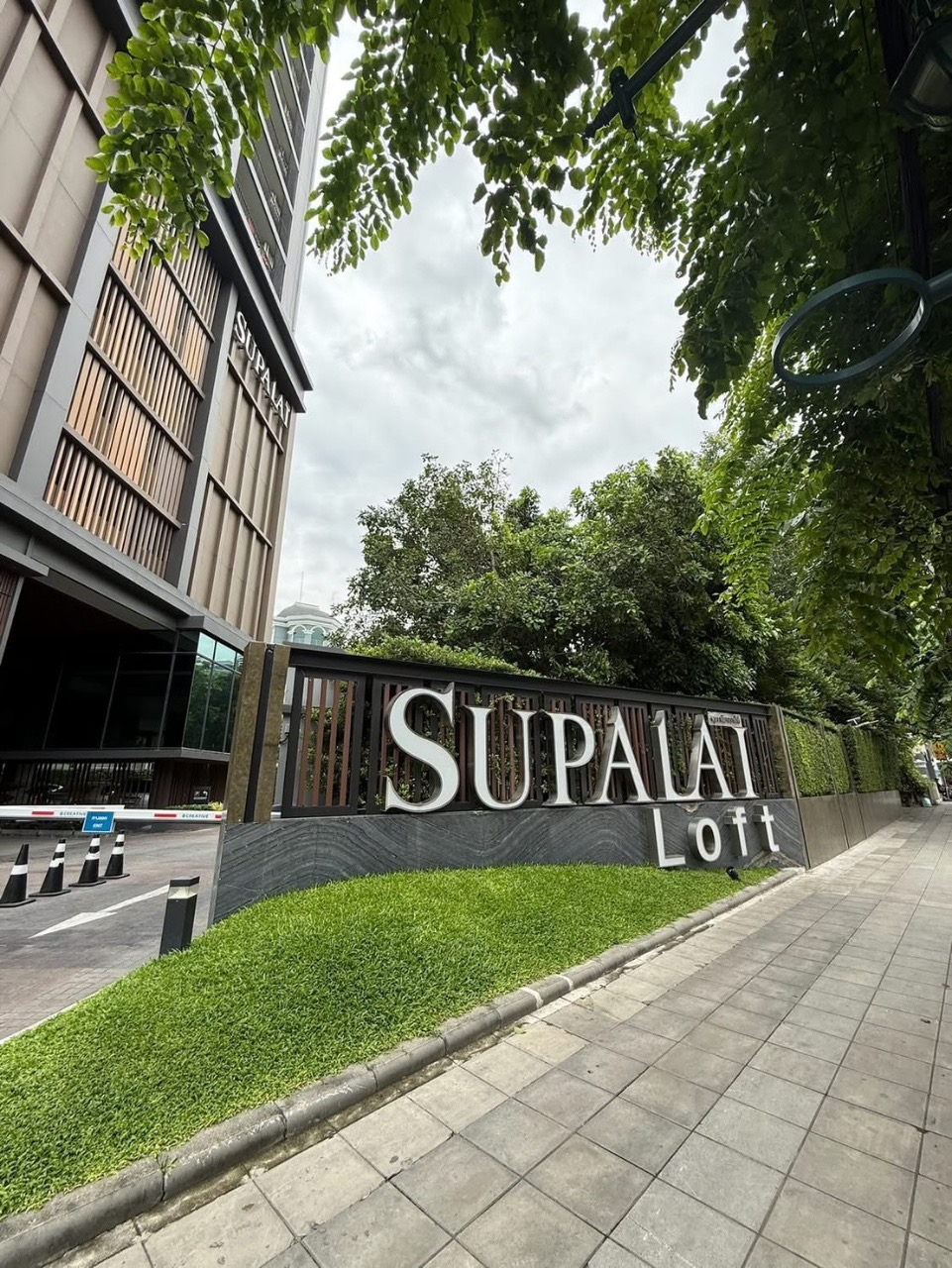 Supalai Loft Prajadhipok Wongwianyai