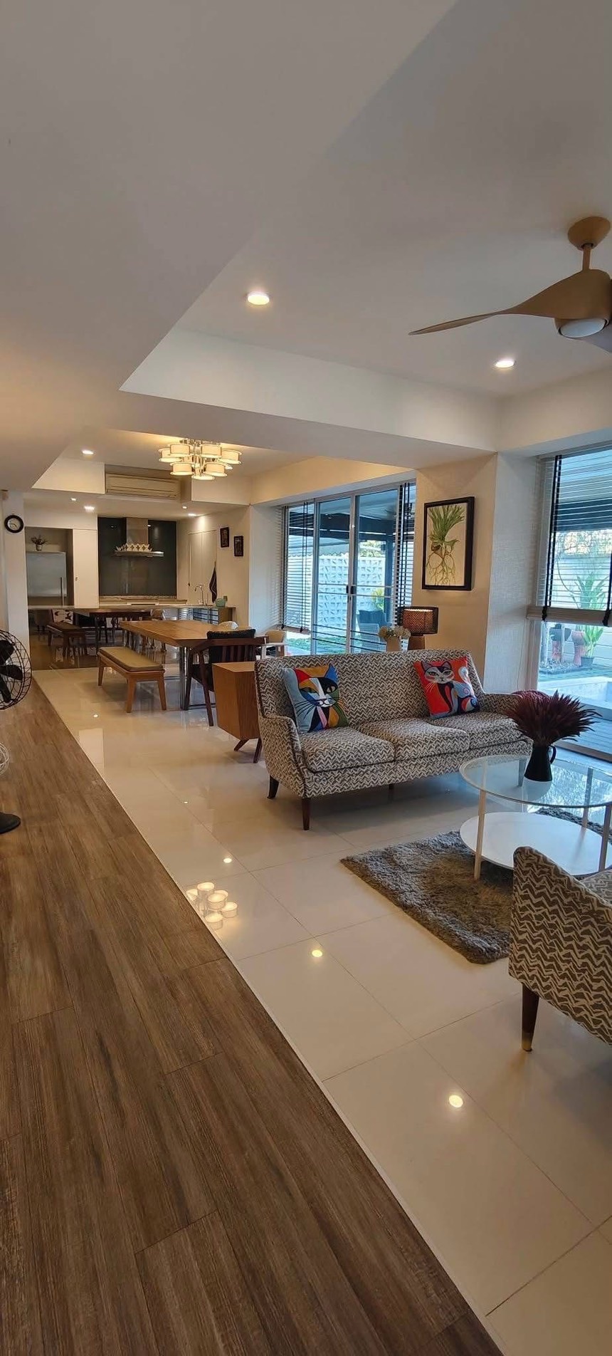 Courtyard Villa Rama 9- Wongwaen