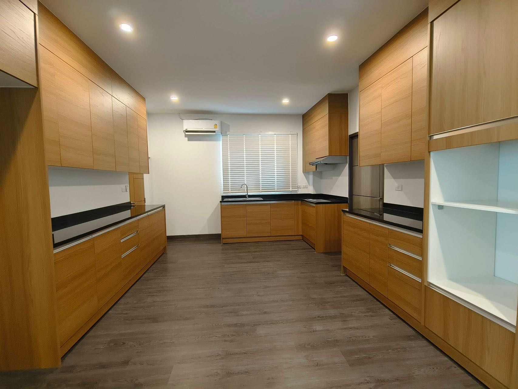Ekkkamai Sukhumvit 65