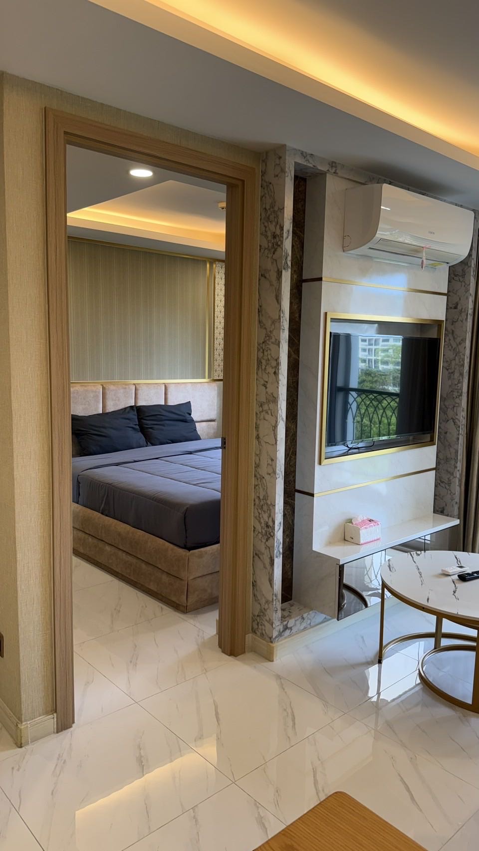 Dusit Grand Park 2