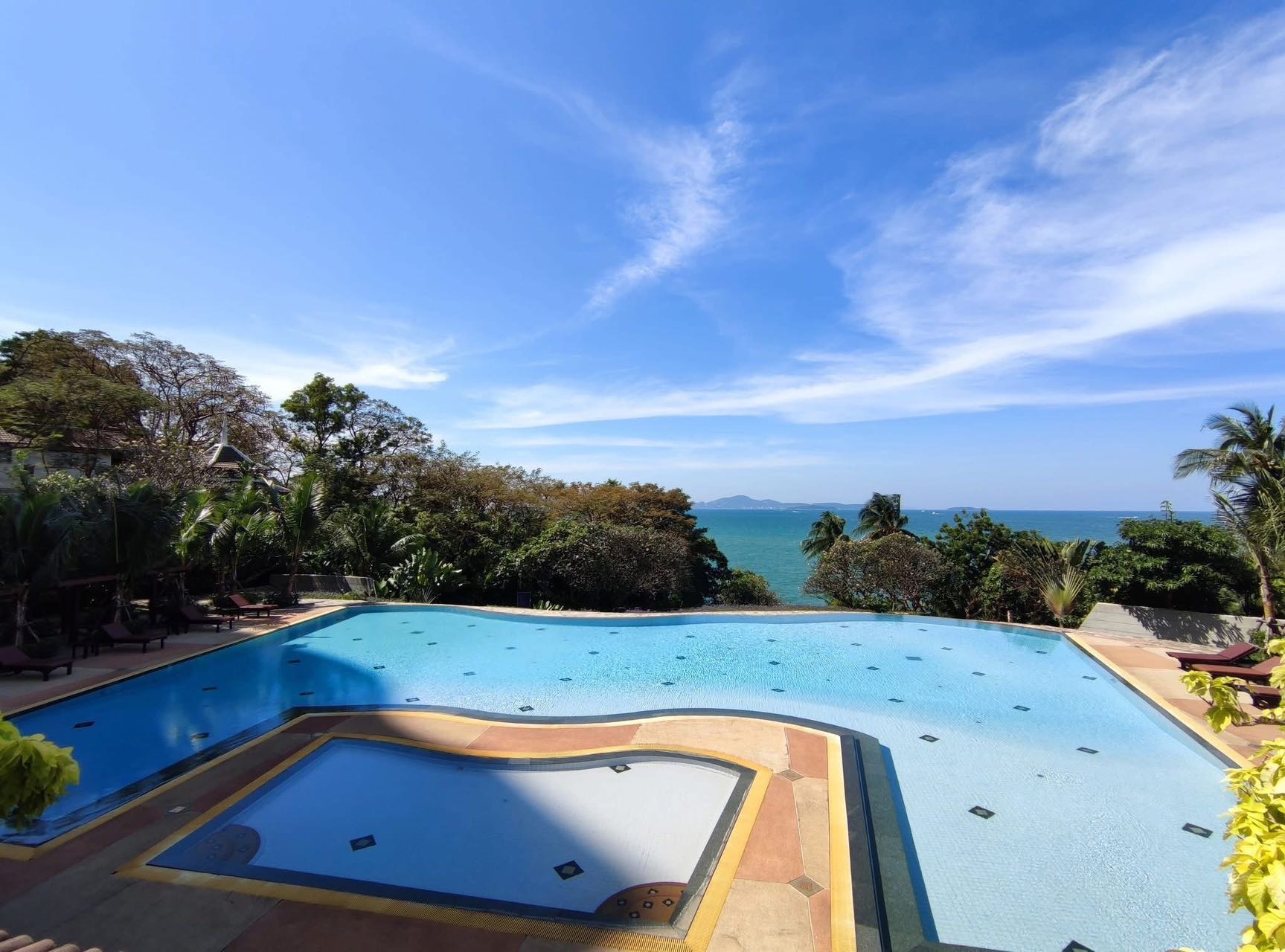 Royal Cliff Garden 