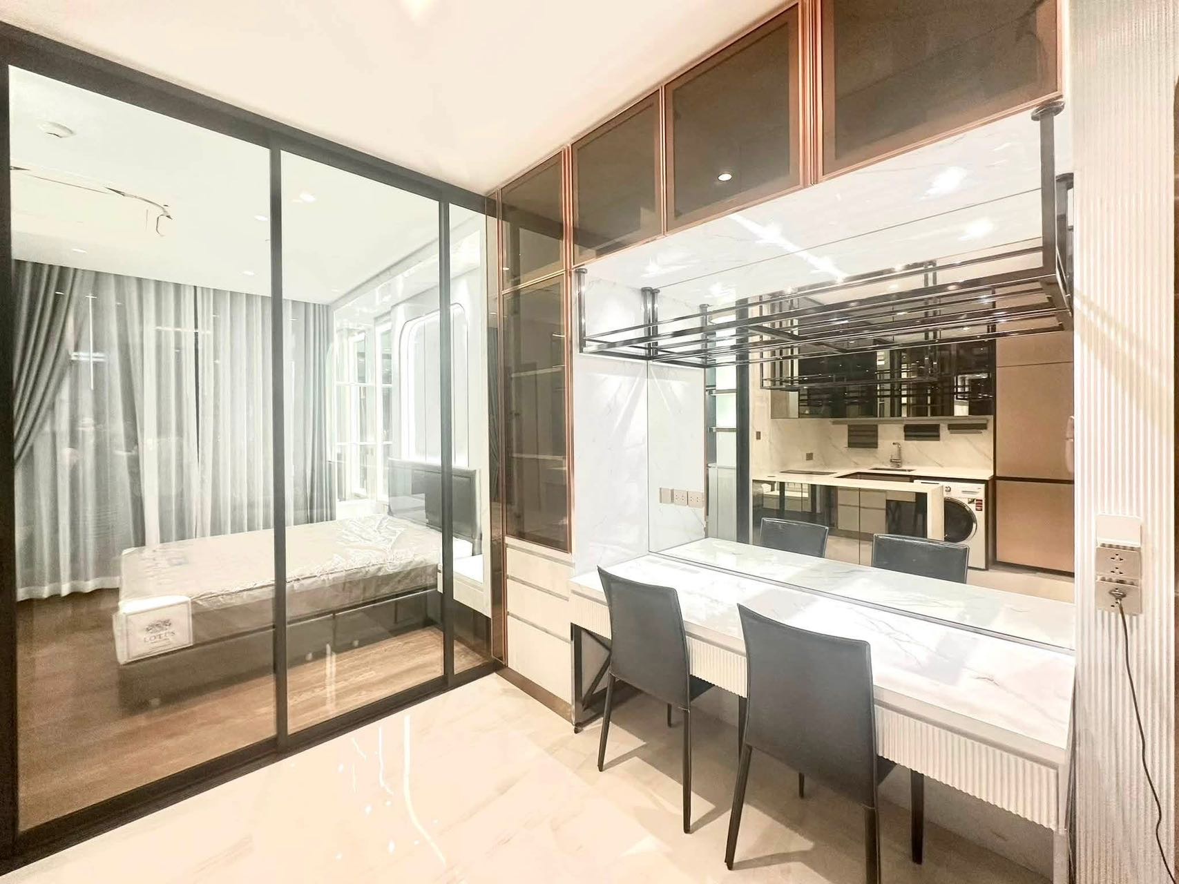 Supalai Icon Sathon（Icon siam）