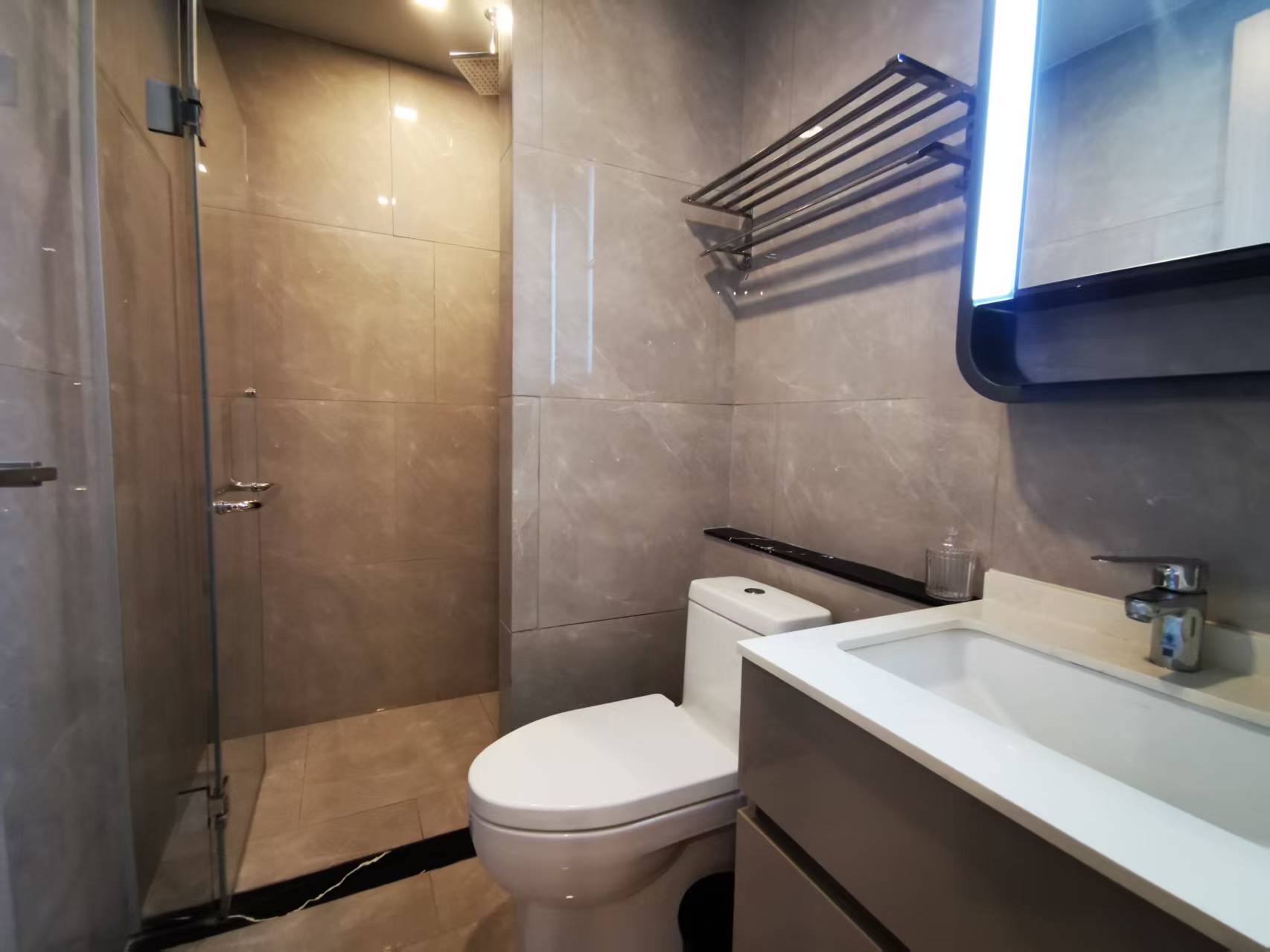 One 9 Five Asoke Rama 9