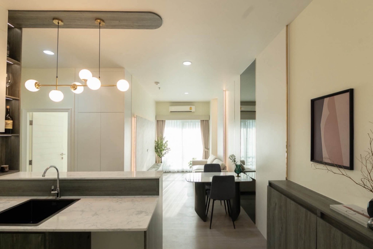 The Fourwing Residence Srinakarin