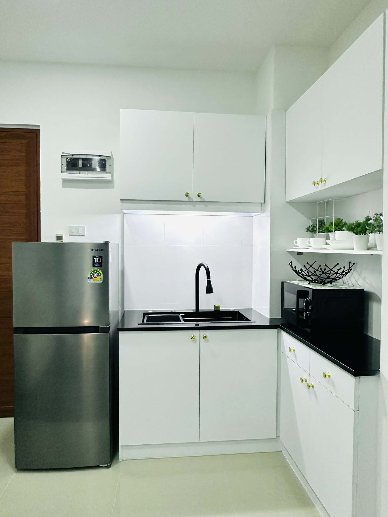 CC Condominium 1