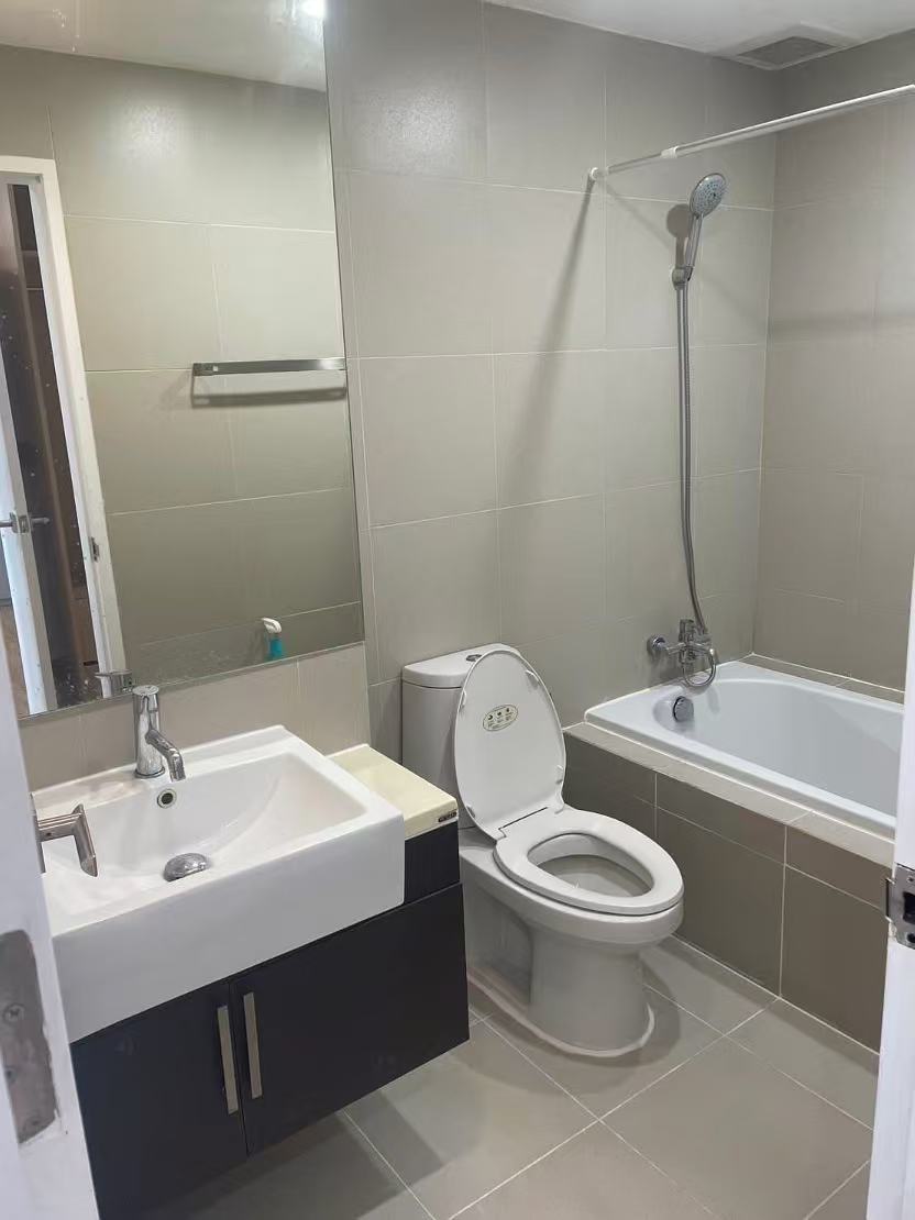 Noble remix Thonglor